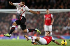 英超四轮比赛结束，利物浦艰难四连胜，曼联展现了世界第一的潜质